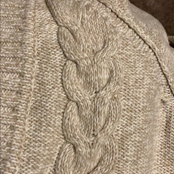 Sweater - Picture 4 of 5